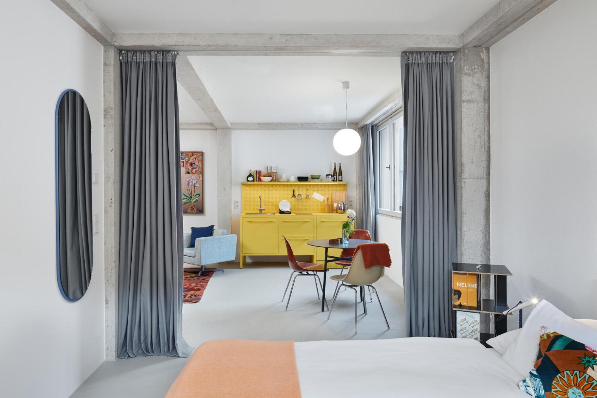 Engelwirt Hotel & Apartments ベルヒング エクステリア 写真